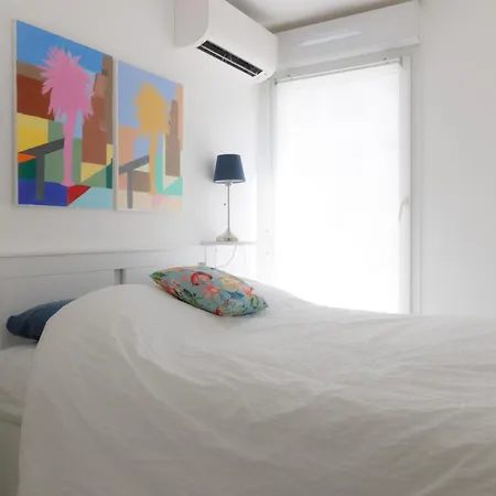 Riviera Avec Piscine 公寓