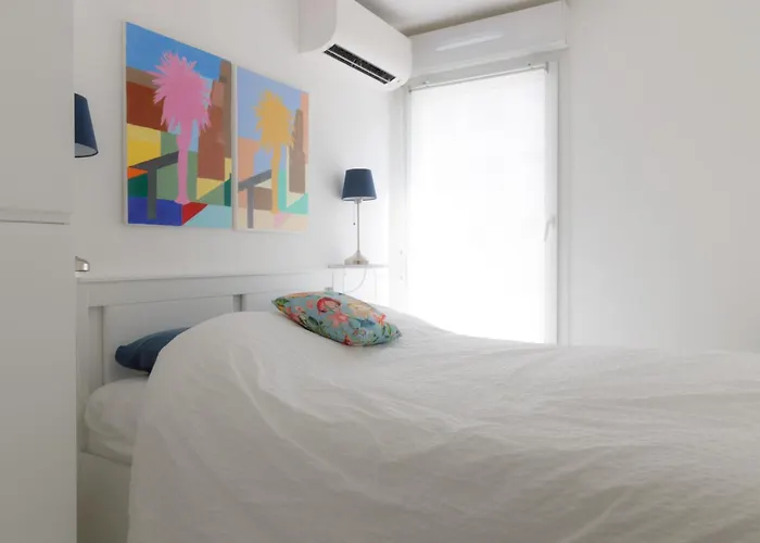 Riviera Avec Piscine Apartman